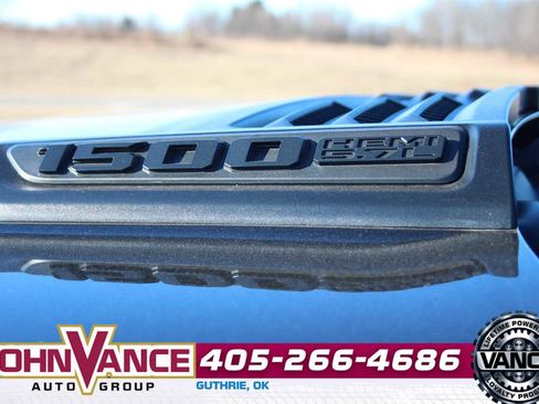 Used 2022 RAM 1500 Laramie image 6
