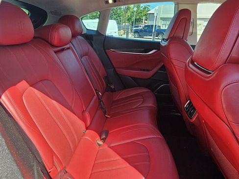Used 2017 Maserati Levante S image 16
