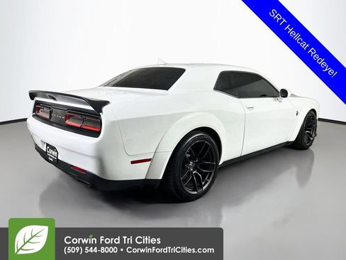 Used 2019 Dodge Challenger SRT Hellcat Redeye RWD image 16
