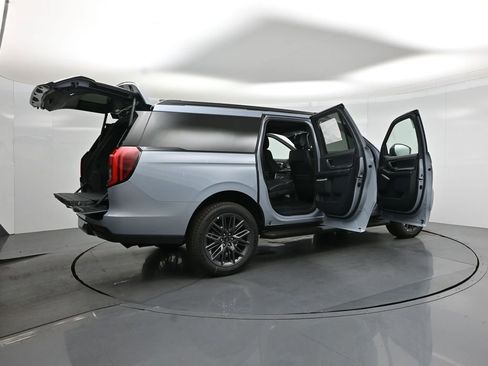 New 2026 Ford Expedition Max Platinum w/ Stealth Appearance Package AWD/4WD image 5