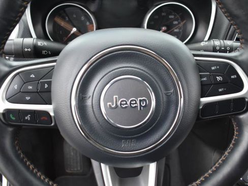 Used 2018 Jeep Compass Latitude w/ Popular Equipment Group AWD/4WD image 32