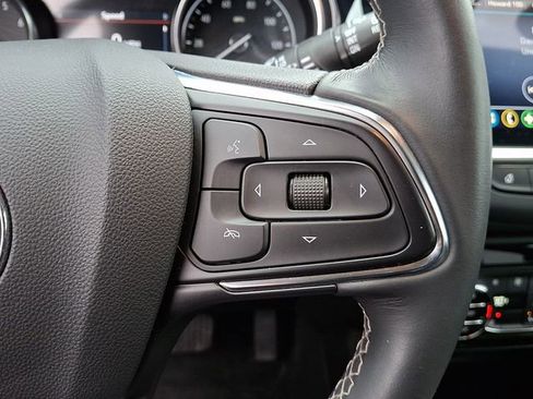 Used 2023 Buick Encore GX Select w/ Sport Touring Package AWD/4WD image 35