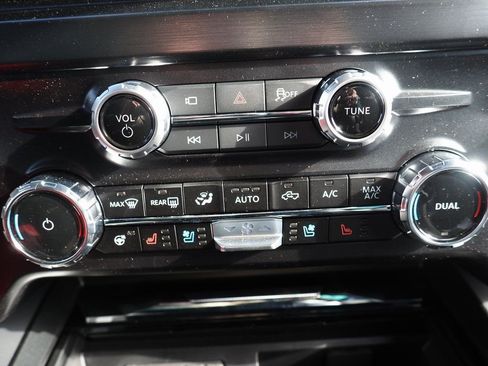 New 2026 Ford F350 Lariat w/ Black Appearance Package image 33