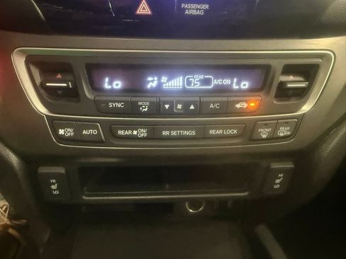 Used 2017 Honda Pilot EX-L image 37