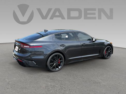 Used 2023 Kia Stinger GT2 w/ Option Group 015 RWD image 19