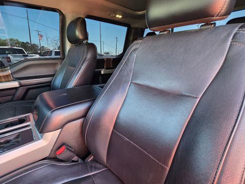 Used 2015 Ford F150 Lariat w/ FX4 Off-Road Package image 22