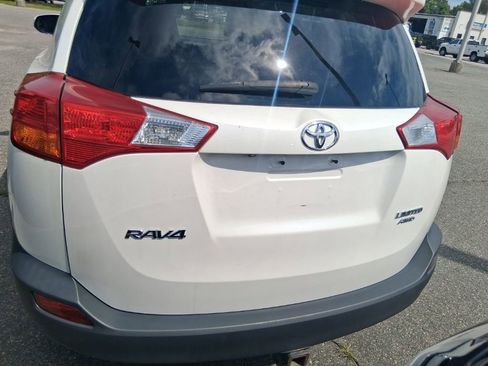 Used 2015 Toyota RAV4 Limited w/ Technology Package AWD/4WD image 5