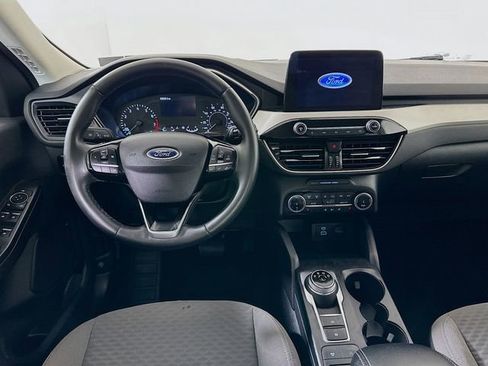 Used 2022 Ford Escape SE w/ SE Sport Appearance Package AWD/4WD image 26