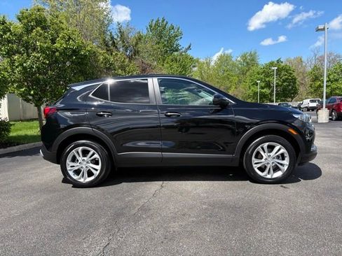 Used 2023 Buick Encore GX Preferred w/ Cold Weather Comfort Package AWD/4WD image 9