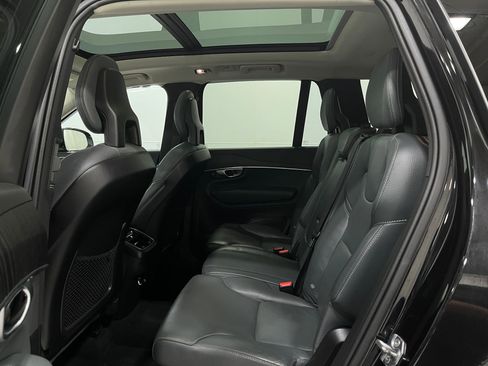 Used 2020 Volvo XC90 T6 Momentum image 31