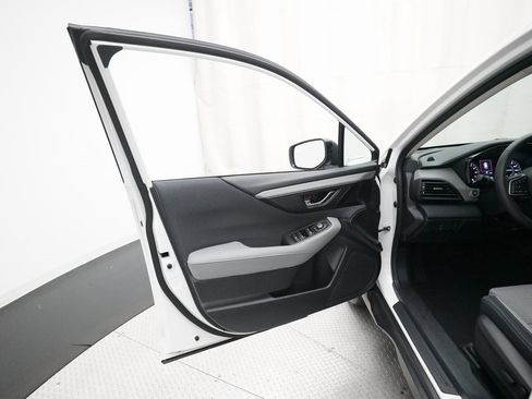 Certified 2025 Subaru Outback Premium w/ Popular Package #1A image 28