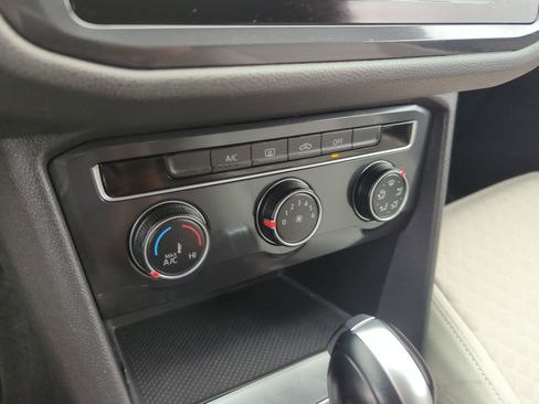 Certified 2020 Volkswagen Tiguan S image 12