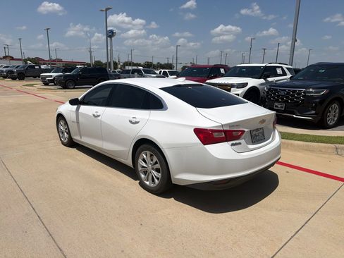 Used 2023 Chevrolet Malibu LT FWD image 9