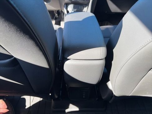 Used 2024 Buick Encore GX Preferred image 13