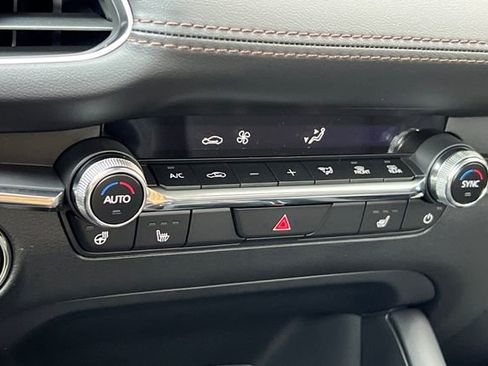 New 2026 MAZDA MAZDA3 2.5 Turbo Sedan w/Premium Plus image 21