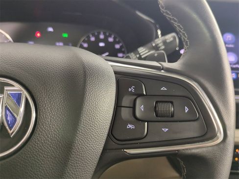 Used 2023 Buick Envision Preferred image 30