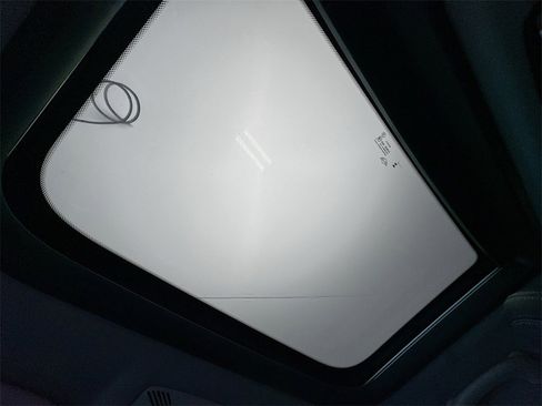 Certified 2025 MINI Cooper S image 22