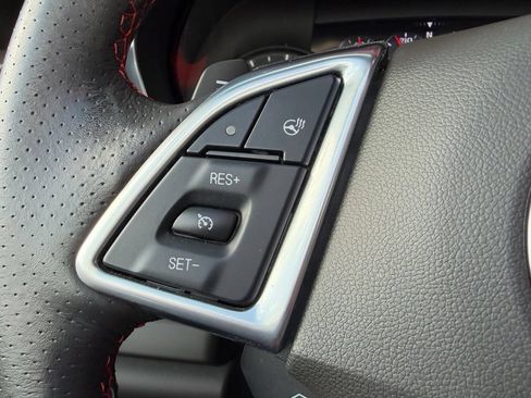 Used 2022 Chevrolet Camaro SS RWD image 24