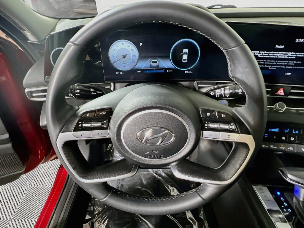 Used 2023 Hyundai Elantra SEL w/ Convenience Package FWD image 10