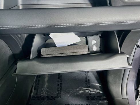 Used 2024 Honda Pilot Touring image 31