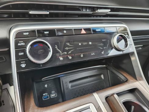 Used 2021 Genesis GV80 3.5T image 12