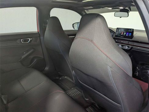Used 2026 Honda Civic Si image 32