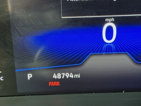 Used 2024 Volkswagen Jetta SE image 19