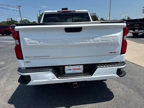 Used 2024 Chevrolet Silverado 1500 RST w/ Convenience Package II RWD image 13