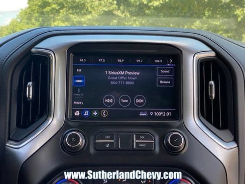Used 2021 Chevrolet Silverado 1500 LT Trail Boss w/ LPO, Dark Essentials Package AWD/4WD image 33