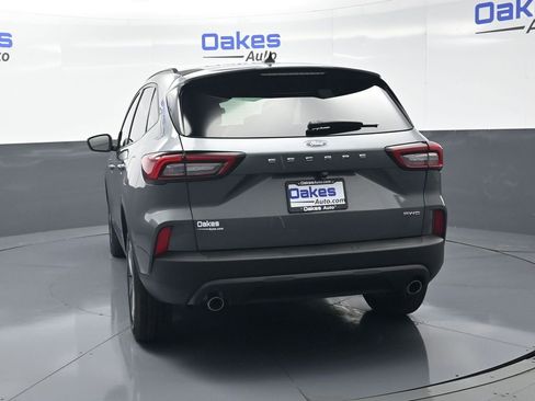 Used 2025 Ford Escape ST-Line AWD/4WD image 7