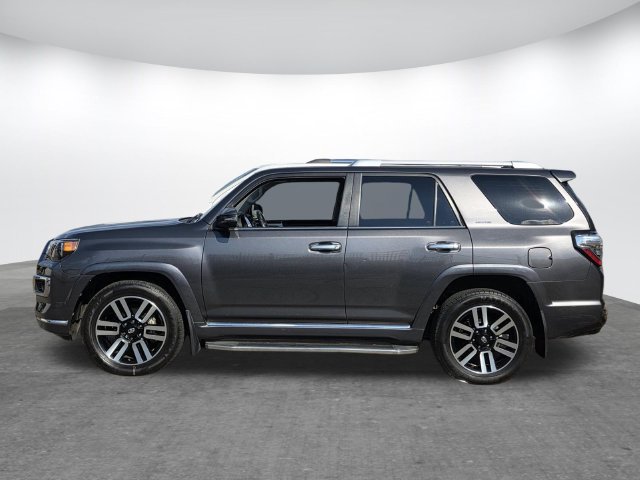 Used 2017 Toyota 4Runner Limited RWD image 3