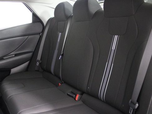 Certified 2024 Hyundai Elantra SEL FWD image 19