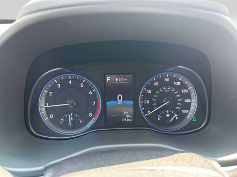 Used 2022 Hyundai Kona SE w/ Cargo Package image 22