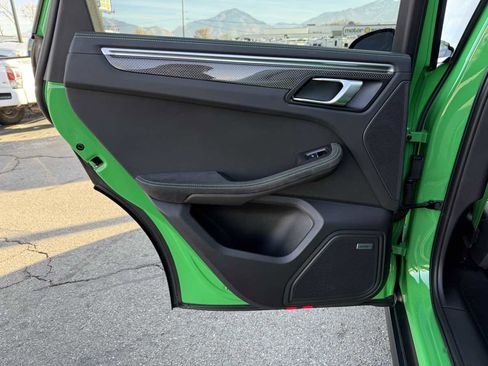 Used 2023 Porsche Macan GTS image 13