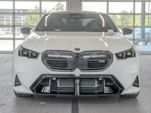 Used 2026 BMW M5 w/ Carbon Package AWD/4WD image 10