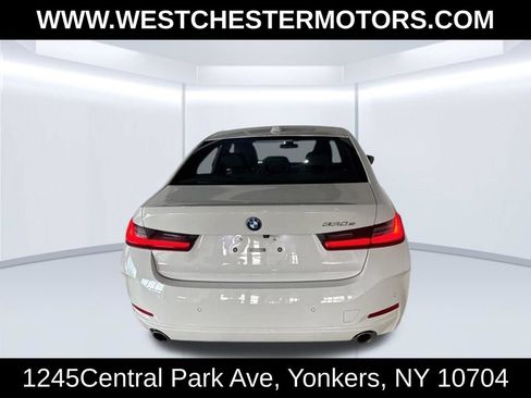 Used 2023 BMW 330e RWD image 5