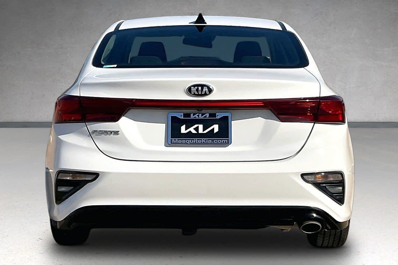 Used 2021 Kia Forte LXS FWD image 5