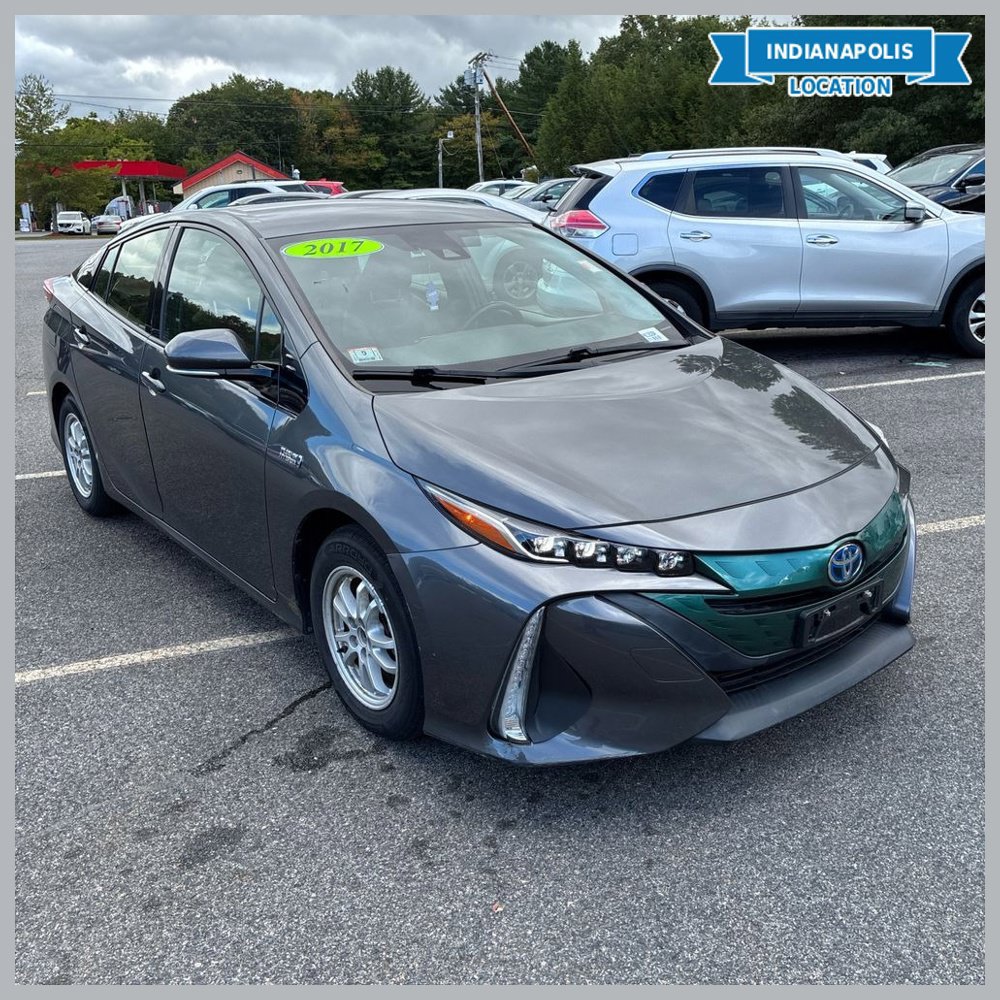 Used 2017 Toyota Prius Prime Premium FWD image 1