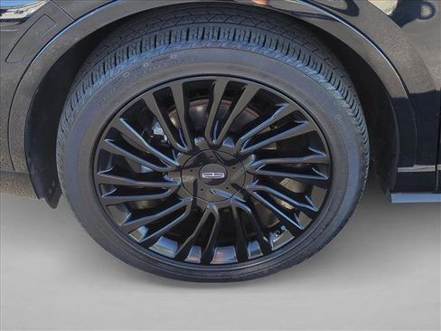 Used 2021 Lincoln Corsair Reserve w/ Equipment Group 201A image 24