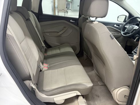 Used 2013 Ford Escape SE FWD image 21