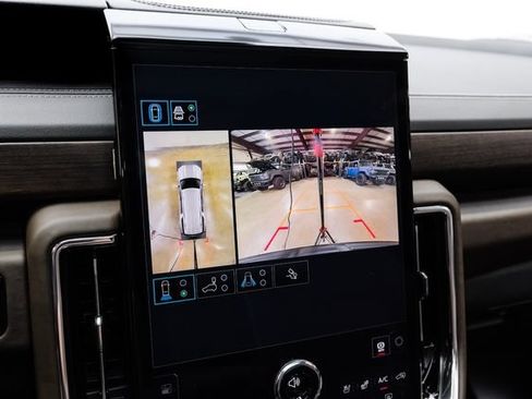 Used 2026 GMC Yukon XL Denali Ultimate AWD/4WD image 54