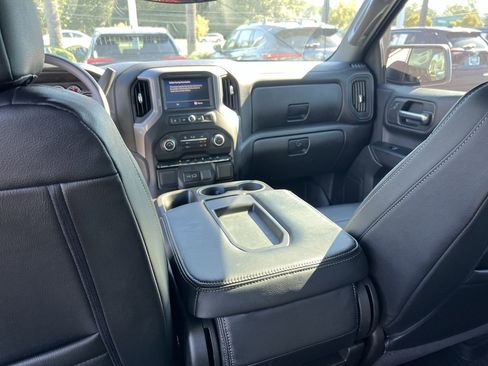 Used 2022 Chevrolet Silverado 1500 Custom w/ Rally Edition image 31