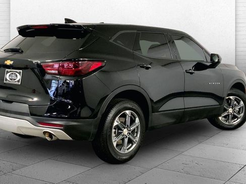 Used 2025 Chevrolet Blazer LT AWD/4WD image 13