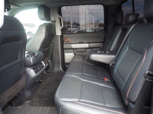 Used 2021 Ford F150 Lariat w/ Equipment Group 502A High image 19