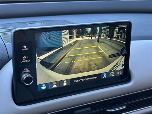 Used 2026 Honda HR-V EX-L image 17