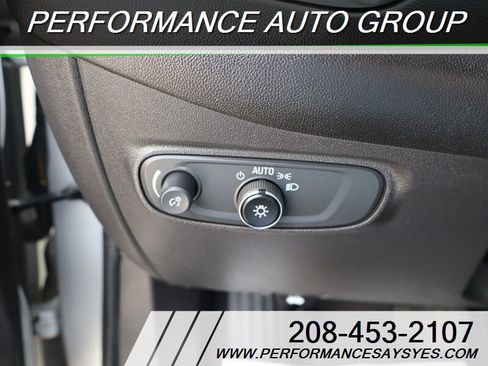 Used 2021 Chevrolet Equinox LT AWD/4WD image 21