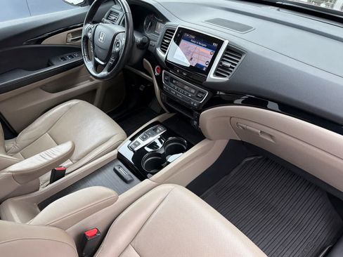 Used 2020 Honda Ridgeline RTL-E image 17