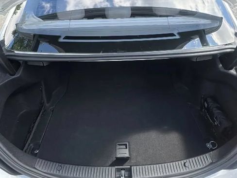 Used 2017 Mercedes-Benz C 300 4MATIC Sedan image 14