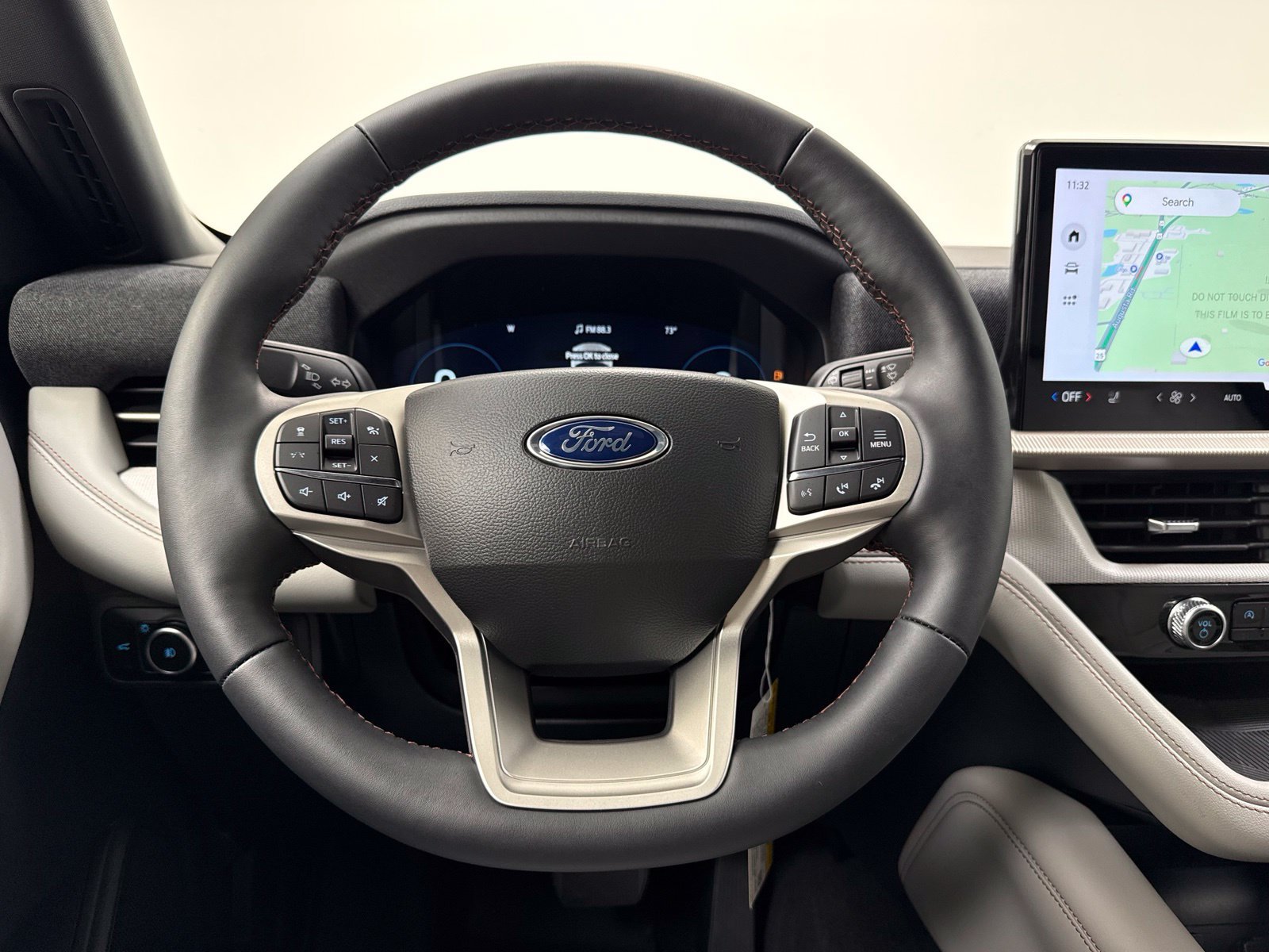 New 2027 Ford Explorer Active w/ Active Comfort Package RWD image 20