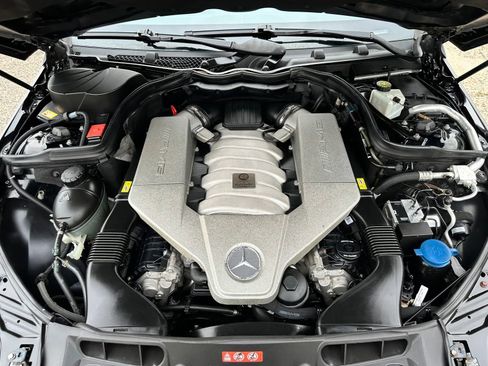 Used 2013 Mercedes-Benz C 63 AMG Coupe image 25